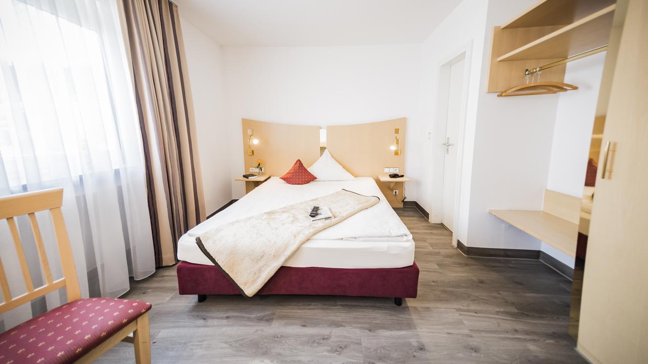 City-Hotel Garni Neu-Ulm Zewnętrze zdjęcie
